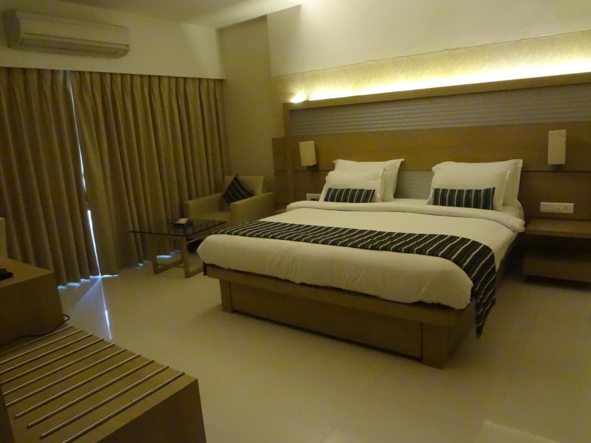 Hotel Galaxy Мумбаї Екстер'єр фото
