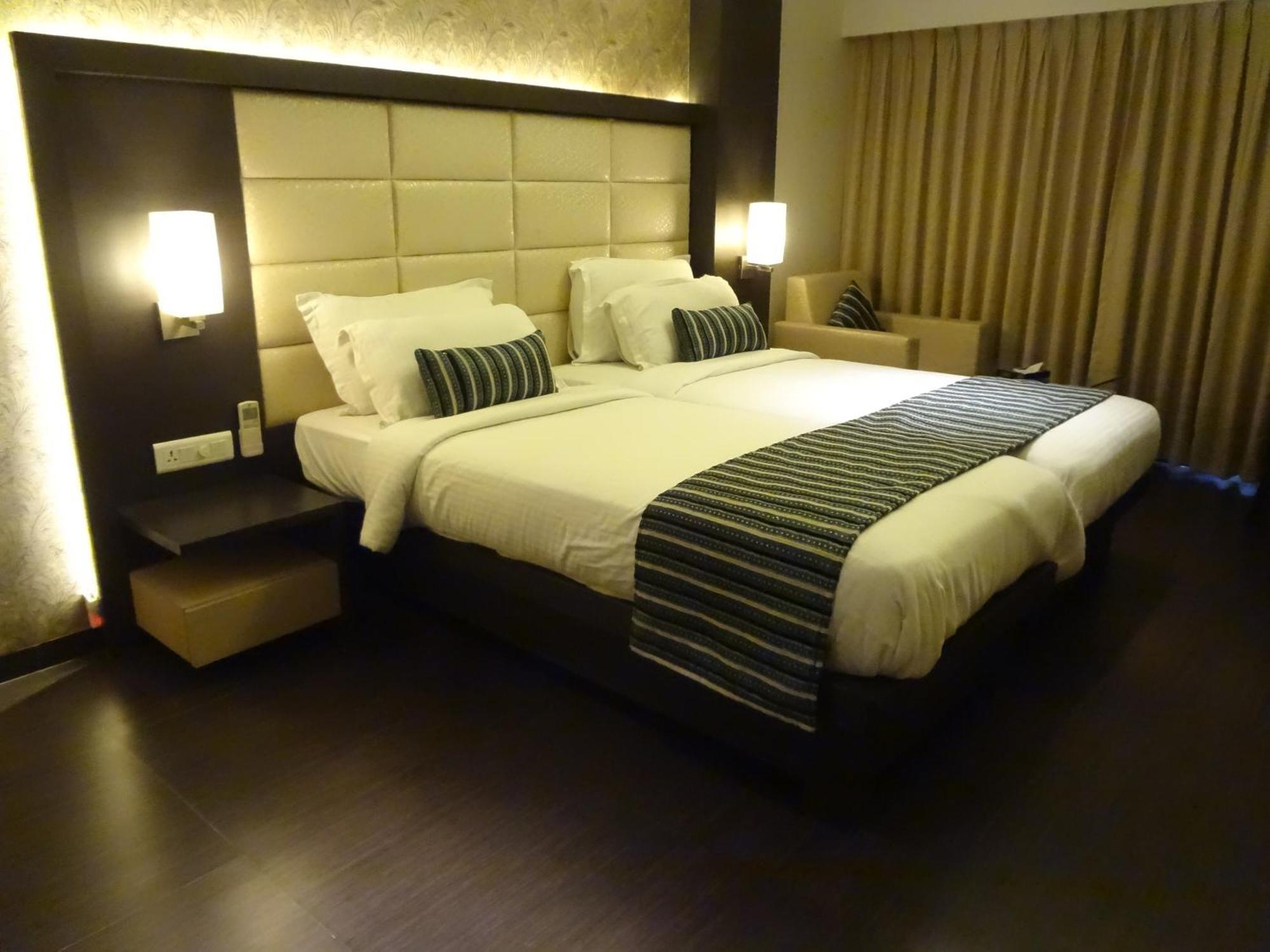 Hotel Galaxy Мумбаї Екстер'єр фото