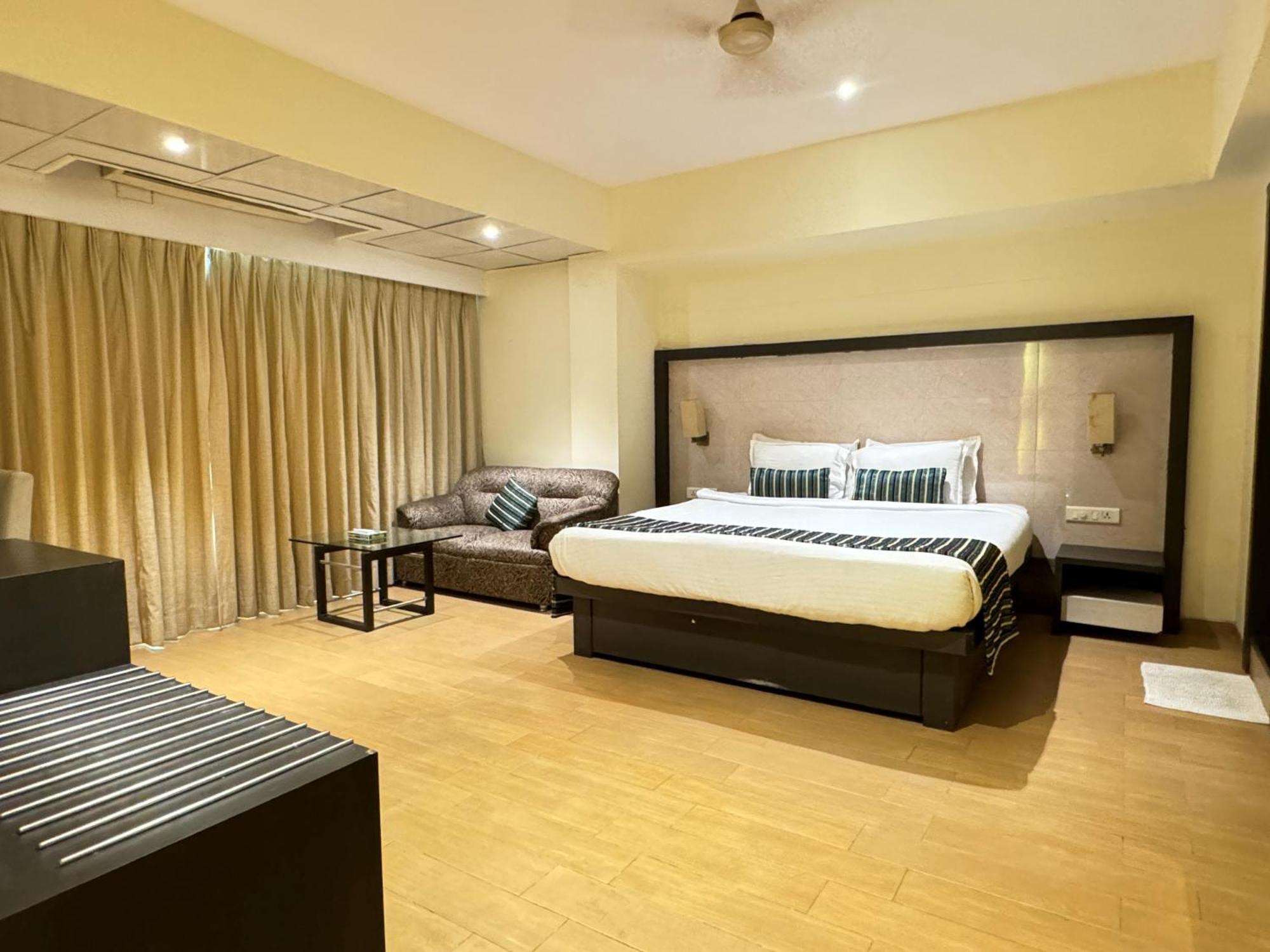 Hotel Galaxy Мумбаї Екстер'єр фото