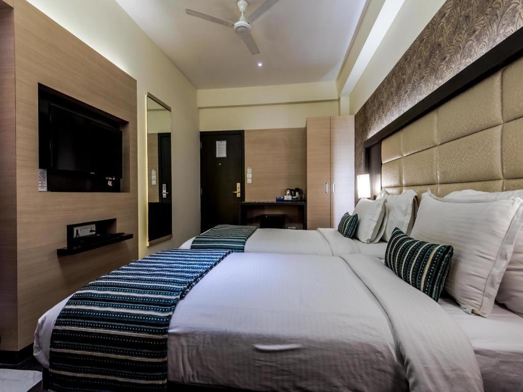 Hotel Galaxy Мумбаї Екстер'єр фото